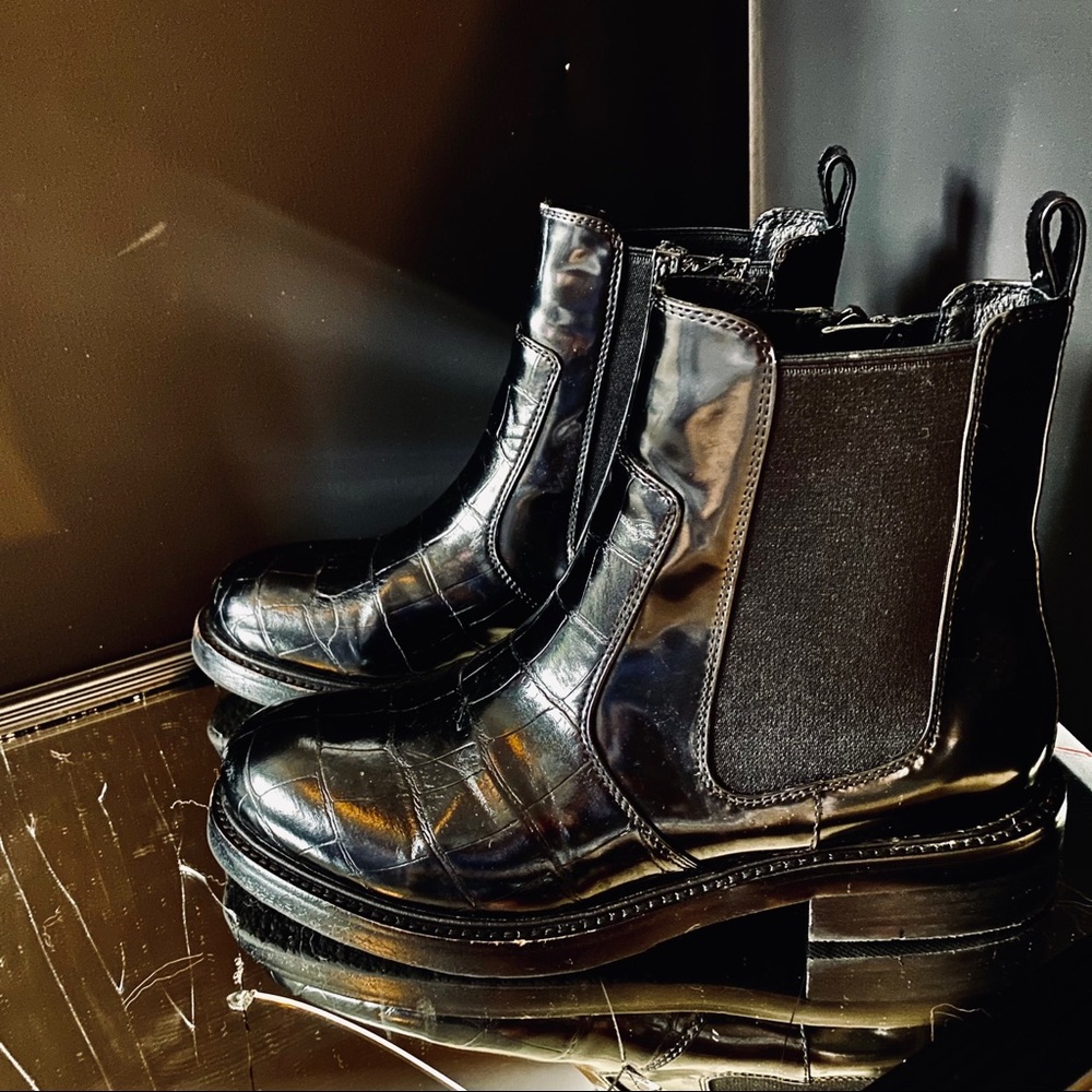 Black snake leather boots
